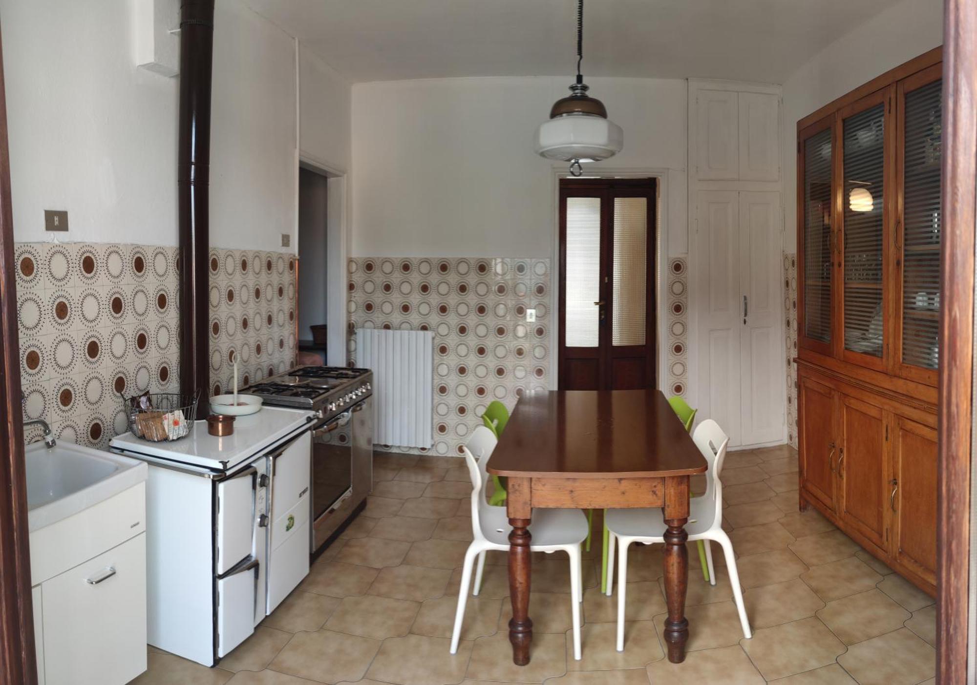 Casa Vacanze Malvarosa Casale Corte Cerro Buitenkant foto