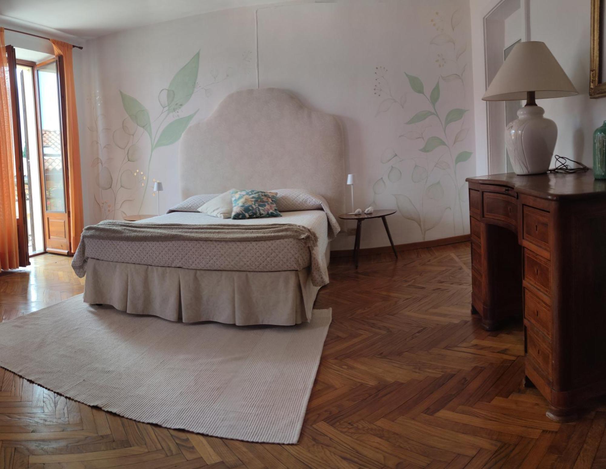 Casa Vacanze Malvarosa Casale Corte Cerro Buitenkant foto